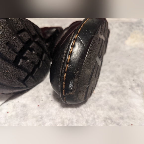 BOC Black Leather Loafer Shoes - Picture 7 of 7